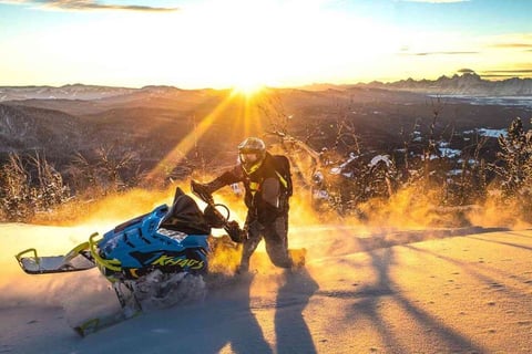 park-city-snowmobile-sunset